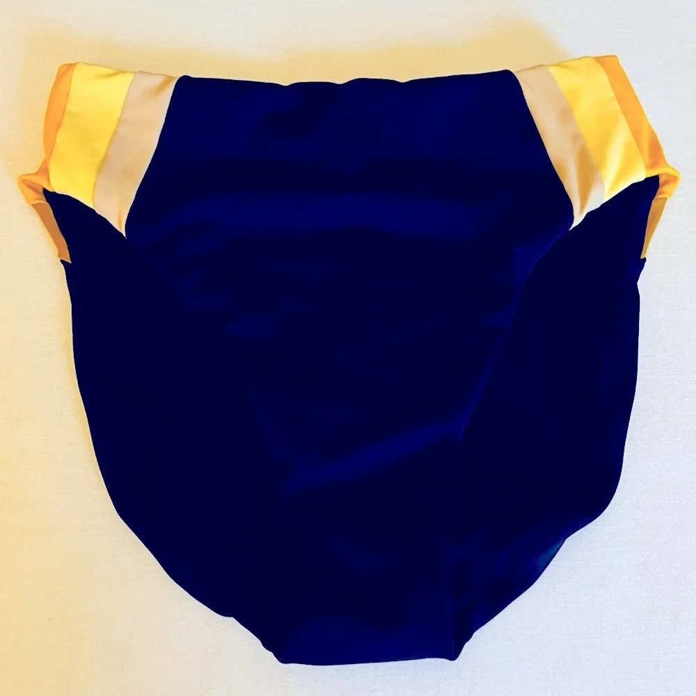 Robin Piccone Bikini Bottom nwot - Picture 3 of 8